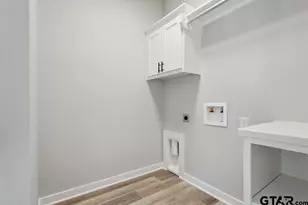 16330 Crossing Cir, Lindale, TX 75771 - Photo 23