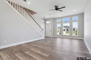 16330 Crossing Cir, Lindale, TX 75771 - Photo 7