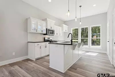 16330 Crossing Circle, Lindale, TX 75771 - Photo 11