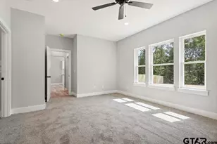 16330 Crossing Cir, Lindale, TX 75771 - Photo 17