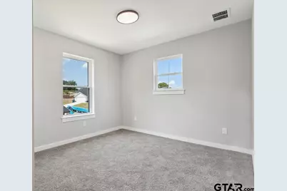 16330 Crossing Circle, Lindale, TX 75771 - Photo 27