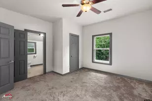 200 Jenkins St, Henderson, TX 75652 - Photo 19