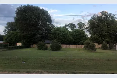 319 Daniels St, Rusk, TX 75785 - Photo 1