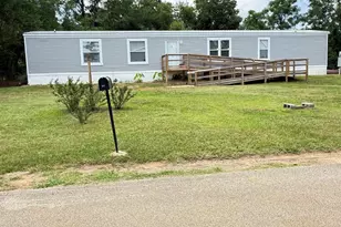 310 Randall Ave, Jefferson, TX 75657 - Photo 21