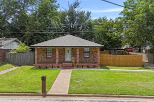 107 N Rainbow Dr, Whitehouse, TX 75791 - Photo 1