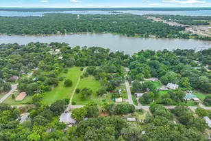 410 Pleasure Land Rd, Gun Barrel City, TX 75156 - Photo 3