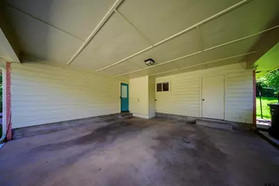 2929 Dinah, Tyler, TX 75701 - Photo 3