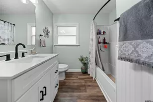 118 W Carolina St, Palestine, TX 75801 - Photo 21