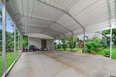 118 W Carolina Street, Palestine, TX 75801 - Photo 29