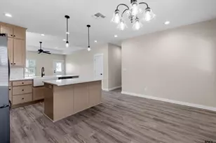 655 League St, Sulphur Springs, TX 75482 - Photo 11