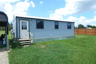 129 Red Pine Cir, Big Sandy, TX 75755 - Photo 1