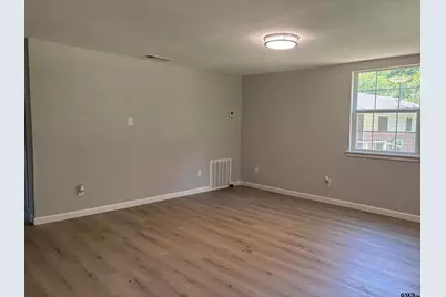 816 Newsome, Gilmer, TX 75644 - Photo 5