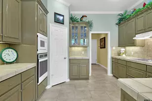 1212 Parkview Dr, Tyler, TX 75703 - Photo 17