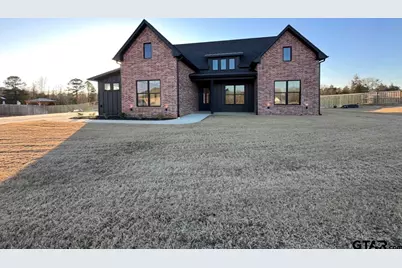 190 Brooks Dr, Gladewater, TX 75647 - Photo 37