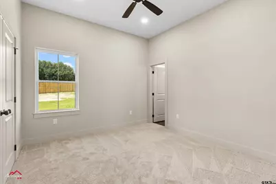 190 Brooks Dr, Gladewater, TX 75647 - Photo 25