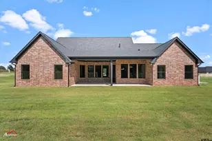 190 Brooks Dr, Gladewater, TX 75647 - Photo 31