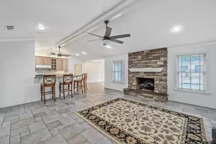 231 W Cumberland Rd, Tyler, TX 75703 - Photo 9