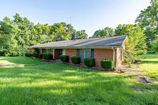 1858 S Dickinson Dr, Rusk, TX 75785 - Photo 7