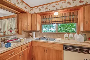 1858 S Dickinson Dr, Rusk, TX 75785 - Photo 31