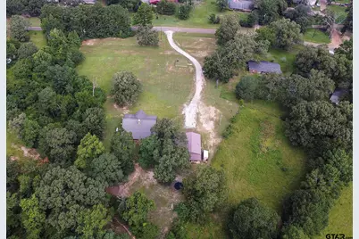 864 Pyeatt Dr, Gladewater, TX 75647 - Photo 5