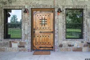 864 Pyeatt Dr, Gladewater, TX 75647 - Photo 17