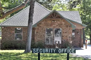 203 Peach Tree, Holly Lake Ranch, TX 75765 - Photo 31