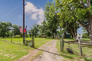 8584 C R 334, Tyler, TX 75708 - Photo 33