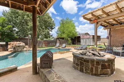 1513 N Whatley, White Oak, TX 75693 - Photo 39