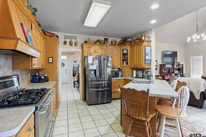 1513 N Whatley, White Oak, TX 75693 - Photo 17