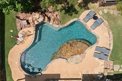 1513 N Whatley, White Oak, TX 75693 - Photo 3