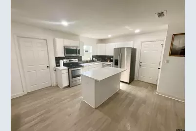 151 Patton Ln, Tyler, TX 75704 - Photo 7