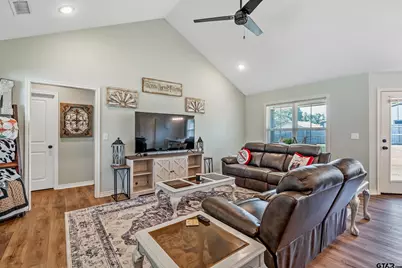 112 Brenlind Ln, Mineola, TX 75773 - Photo 3