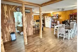 1003 W Point Tap Rd, Palestine, TX 75803 - Photo 17