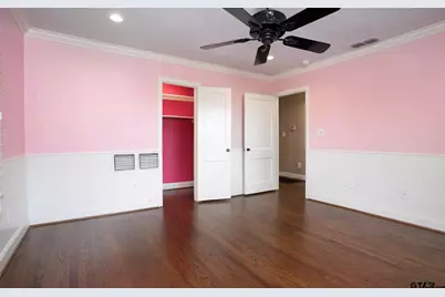 502 W Hubbard St, Lindale, TX 75771 - Photo 21