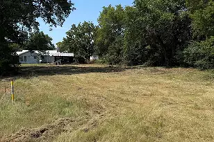 1201 S Houston St, Bullard, TX 75757 - Photo 3