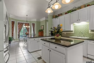 903 Deer Trail Ln, Mt Pleasant, TX 75455 - Photo 11