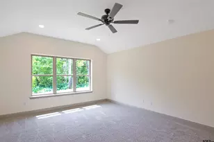 16318 Crossing Cir, Lindale, TX 75771 - Photo 9