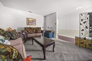 221 N Dayton St, Tyler, TX 75702 - Photo 7