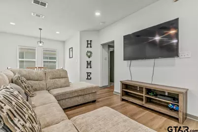 1919 W Jackson St, Tyler, TX 75701 - Photo 7