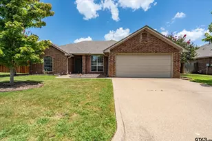 401 Amanda Ct, Whitehouse, TX 75791 - Photo 1