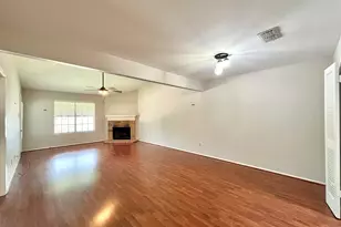 400 W Southtown, Tyler, TX 75703 - Photo 9