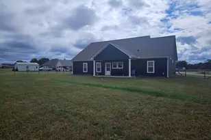 21540 Kayla Ln, Mineola, TX 75773 - Photo 17