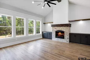 19363 Cedarpark Pl, Lindale, TX 75771 - Photo 11