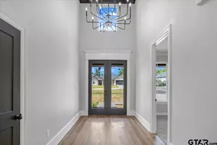 19363 Cedarpark Pl, Lindale, TX 75771 - Photo 5