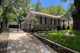 1411 N Englewood Ave, Tyler, TX 75702 - Photo 1