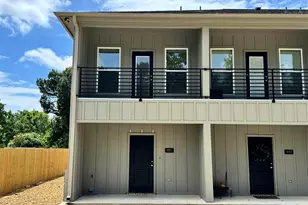 527 N College, Lindale, TX 75771 - Photo 3