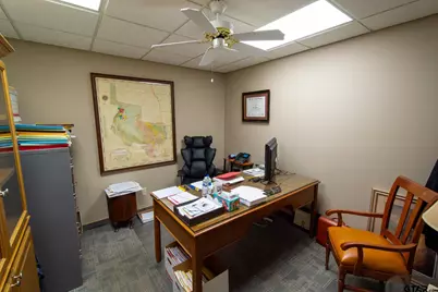 107 N Main, Henderson, TX 75654 - Photo 9