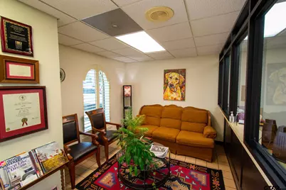 107 N Main, Henderson, TX 75654 - Photo 3