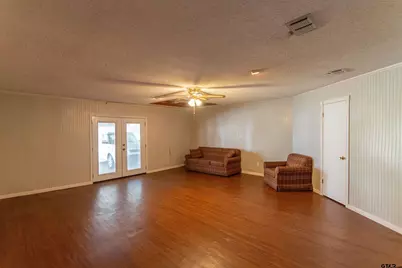 2417 Riviera, Tyler, TX 75707 - Photo 9