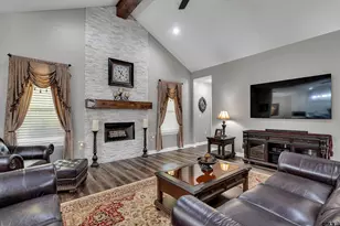 8199 Cr 314 S, Laneville, TX 75667 - Photo 3